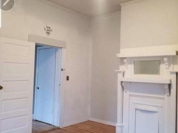 5th image of 246 Linden St