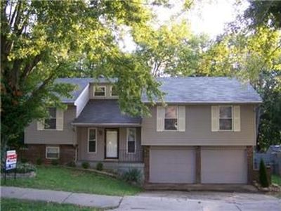 901 Cosby St, Liberty, MO, 64068