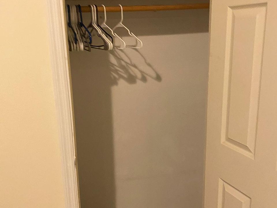 1st image of 584 Lincoln Pl Floor 3