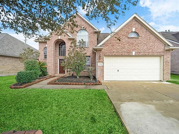 2nd image of 1014 Jasons Bend Dr