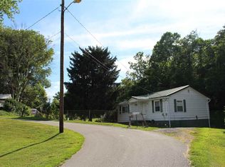 440 37th St, Catlettsburg, KY 41129