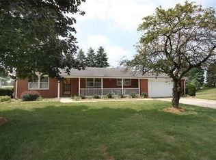 2 Upland Ter, Mount Vernon, OH 43050