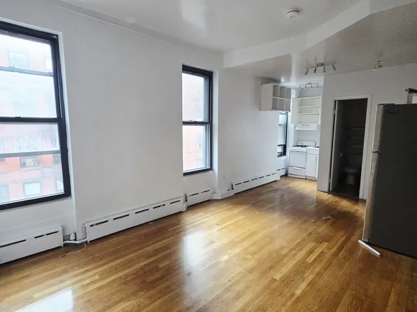 1370 York Ave #2D, New York, NY 10021