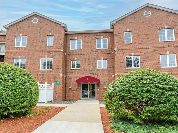 7 Conant Rd APT 41, Winchester, MA 01890