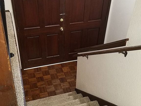 2nd image of 17505 NE 160th St