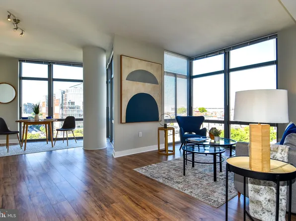 460 New York Ave NW Unit 703, Washington, DC 20001