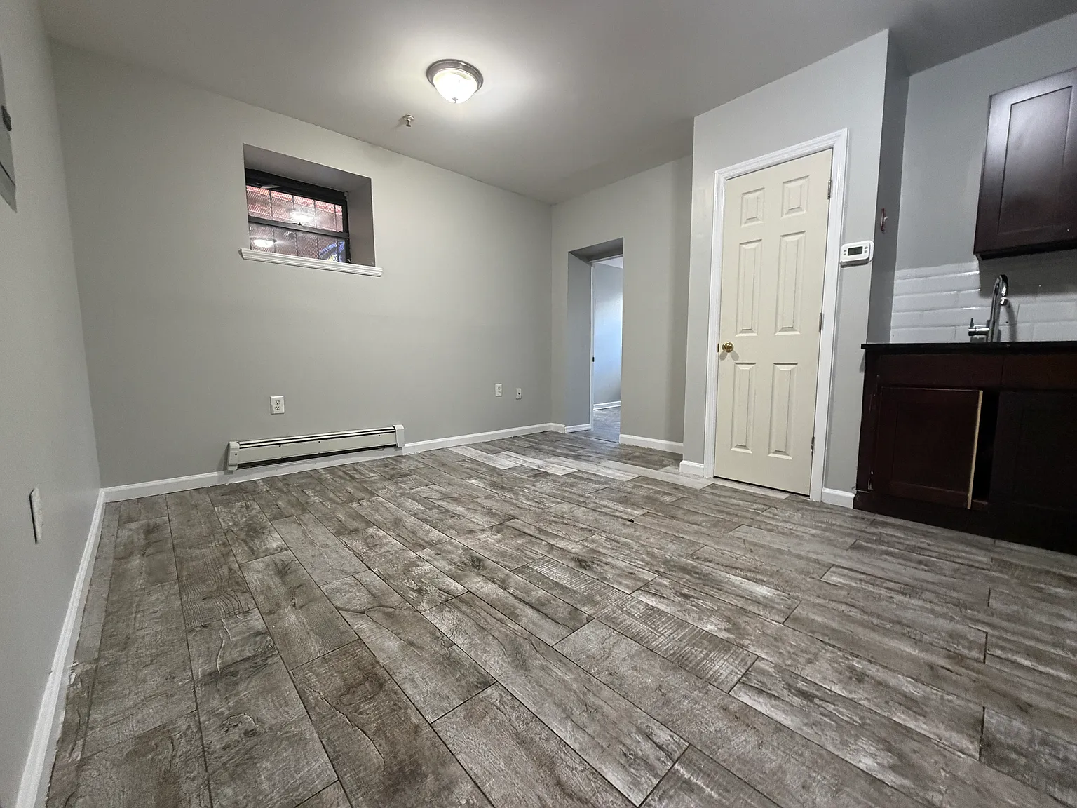 2 bed, 600 sqft, $1,750 — Photo 2