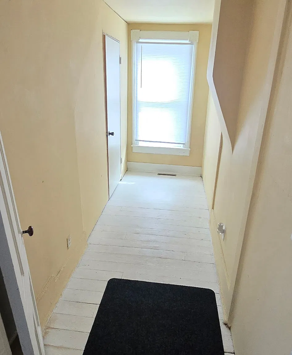 1 bed, 638 sqft, $900 — Photo 4
