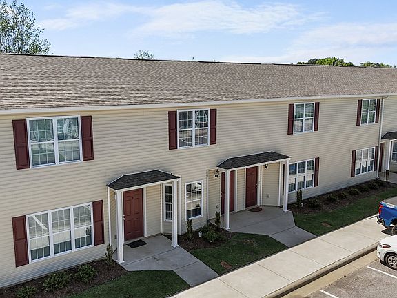 2nd image of 3829 E Vancroft Cir #1