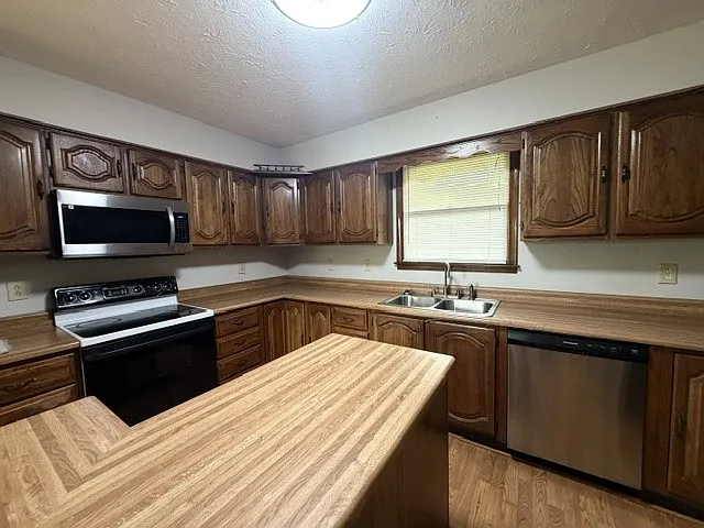 7643 Harper Rd — Photo 7
