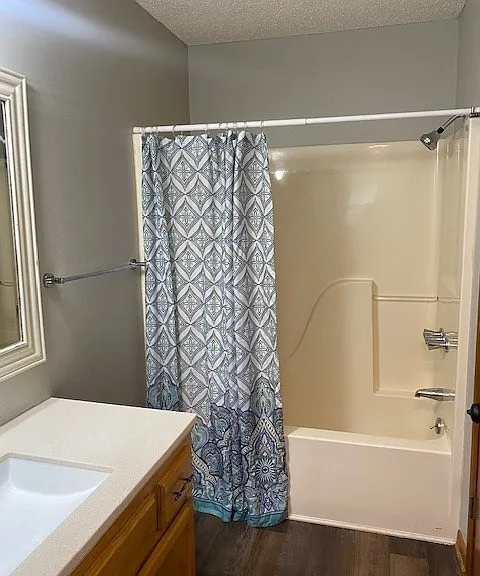 5105 Lake Dr — Photo 19