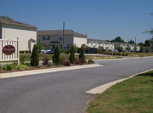 3801 E Vancroft Cir UNIT A6, Winterville, NC 28590