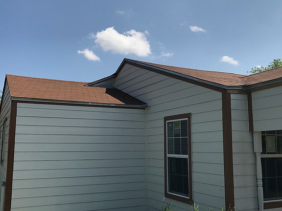 3rd image of 4542 Brookdale Dr