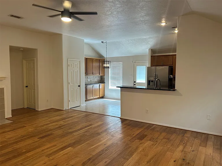 5523 Autumn Ash Ln — Photo 4