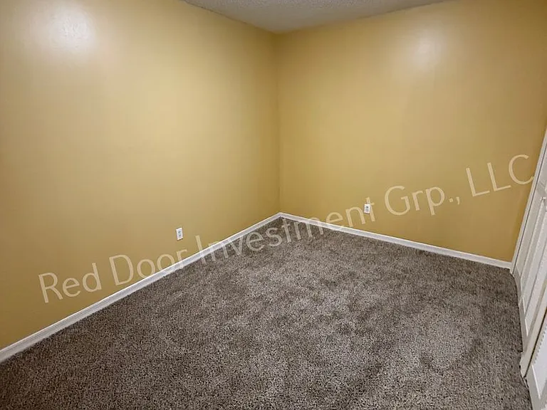 Walden Landing Apartments — Photo 38