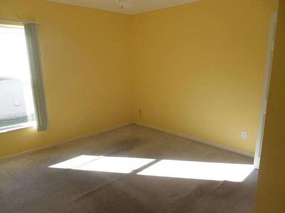5th image of 1031 S 13th Sq