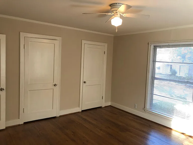 4431 Somerville Ave — Photo 7
