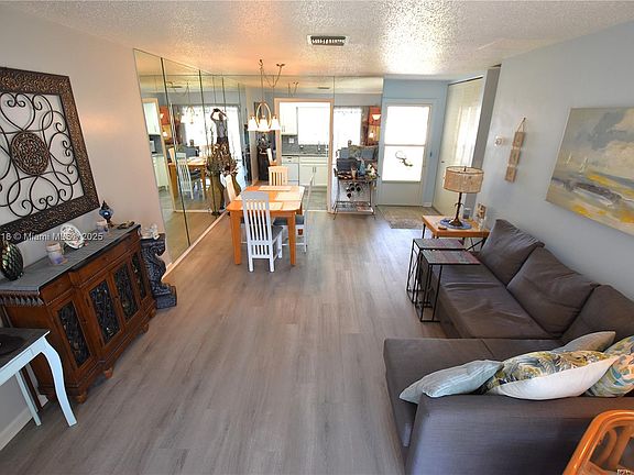 3rd image of 2551 Emory Dr W APT D