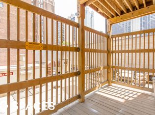 1127 N State St #UNT2A, Chicago, IL 60610