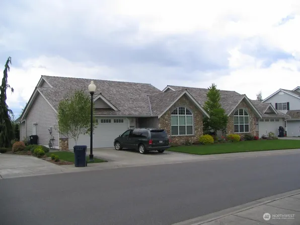 2225 James Circle, Lynden, WA 98264