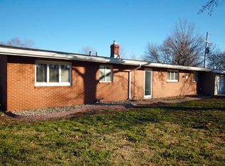 9 Kennedy Dr, Granite City, IL 62040