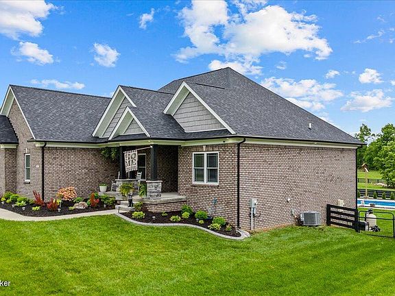 5th image of 112 Sun Valley Ct
