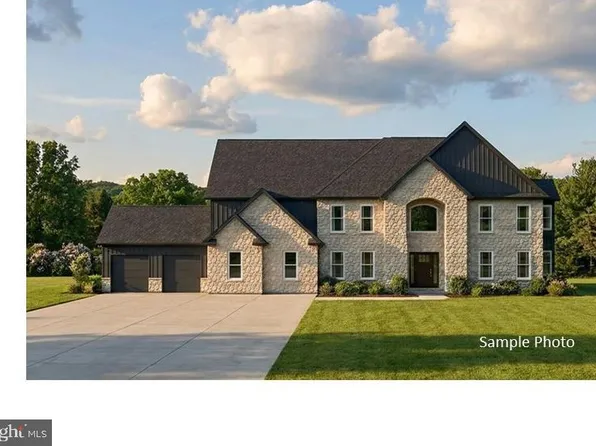 29 Fiorino Way Lot 3, Sinking Spring, PA 19608