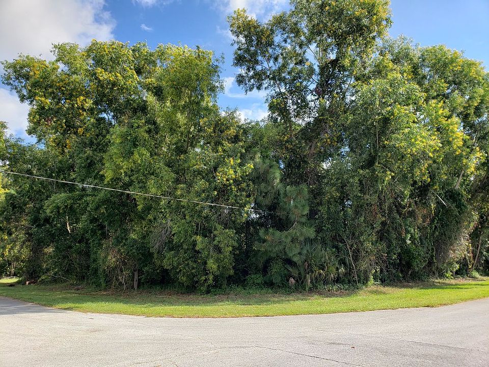 2nd image of 2167 SE Broward Ter