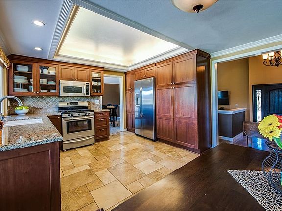 3rd image of 543 S Paseo Ganado
