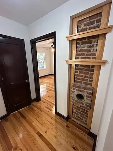 NW 11th Ave — Photo 11