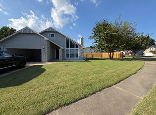 8901 N 125th Ave E, Owasso, OK 74055