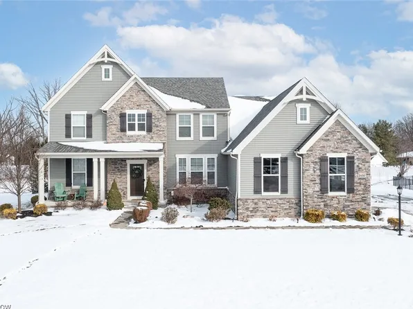 3157 Orrs Orch, Avon, OH 44011