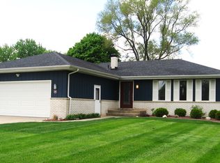 48 Briarwood Dr, Schererville, IN
