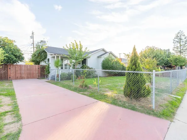 3824 Arden Dr S, Fresno, CA 93703