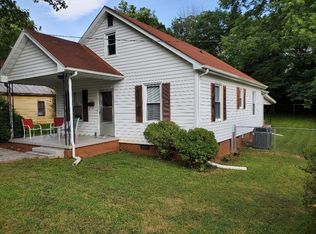 115 Anderson St, Rocky Mount, VA 24151