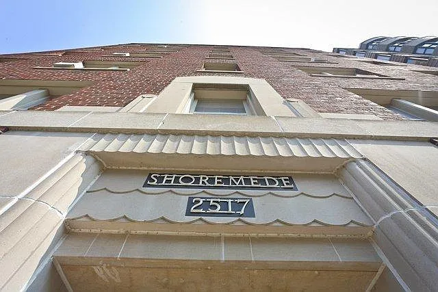Shoremeade Apartments — Photo 2
