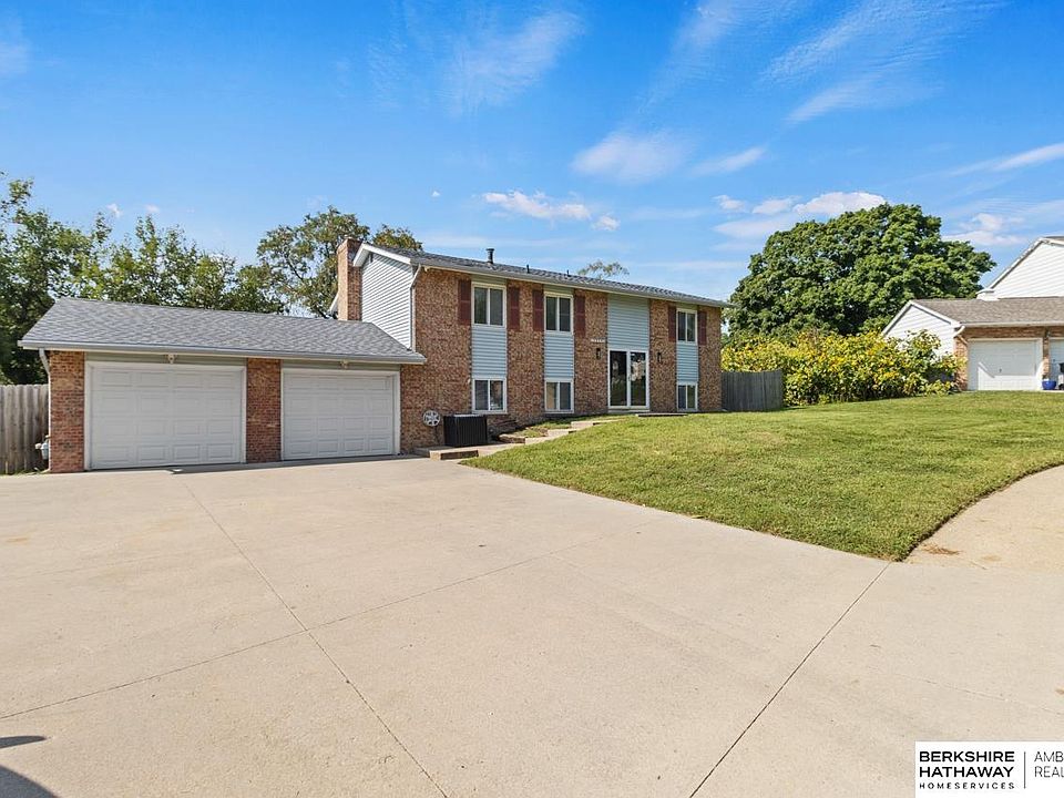 1st image of 1511 Lorraine Ave