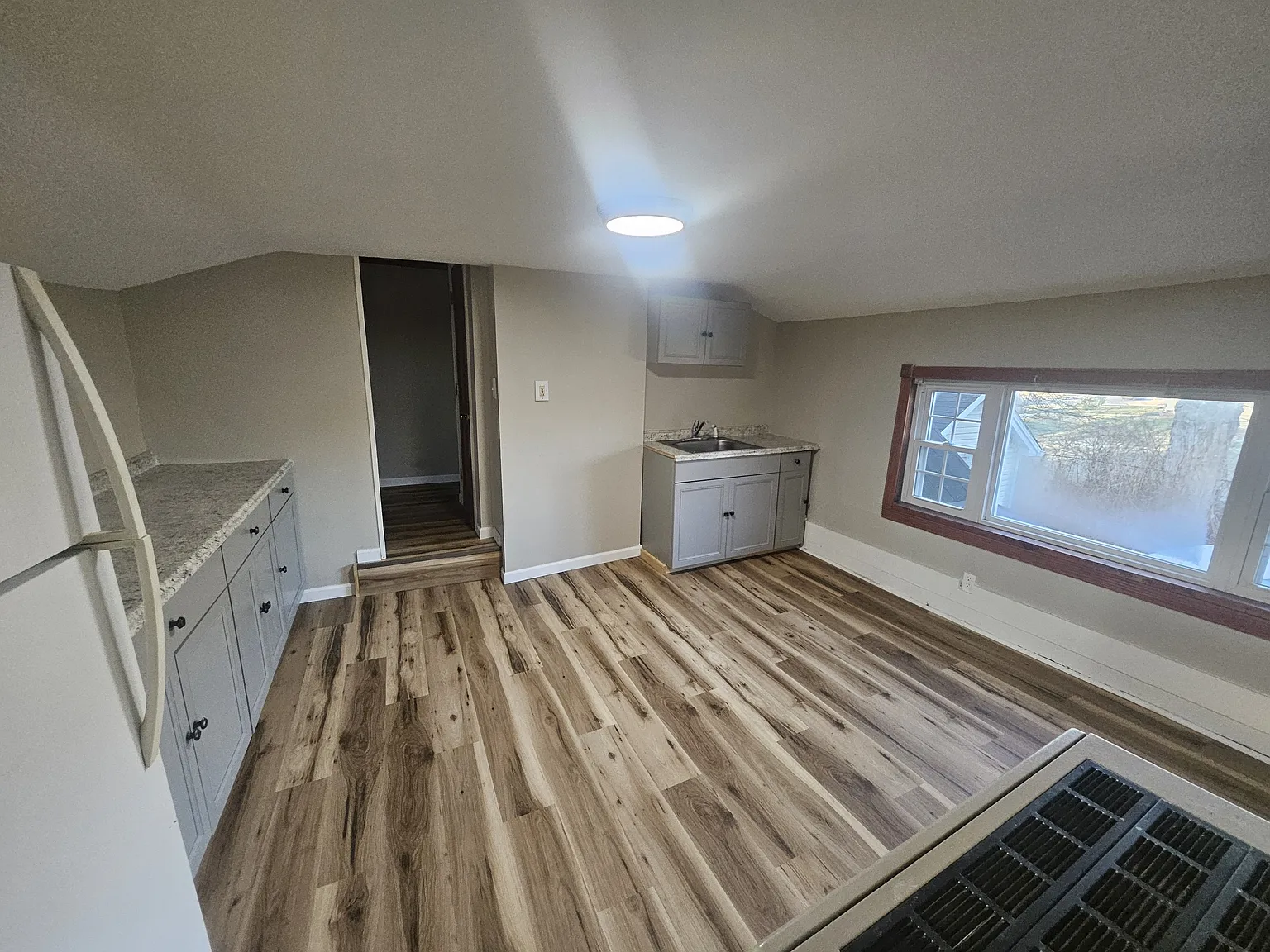 131 West Main Street — Photo 3