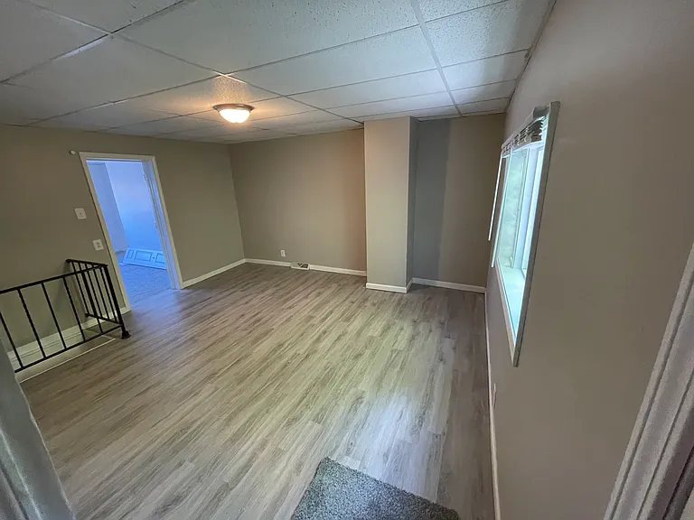 2516 Josephine St — Photo 18