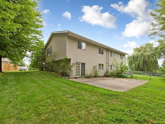 4th image of 1437 McIntosh Cir