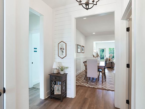 7th image of this home