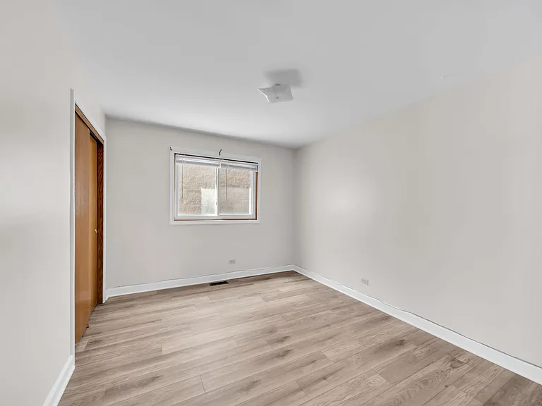 11136 S Kedzie Ave #2 — Photo 12