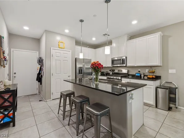 8466 Classique Ave Unit 104, Las Vegas, NV 89178