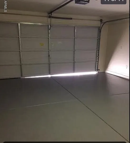 3 bed, 1127 sqft, $1,700 — Photo 4