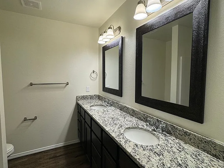 4401 Beacon Rd — Photo 12