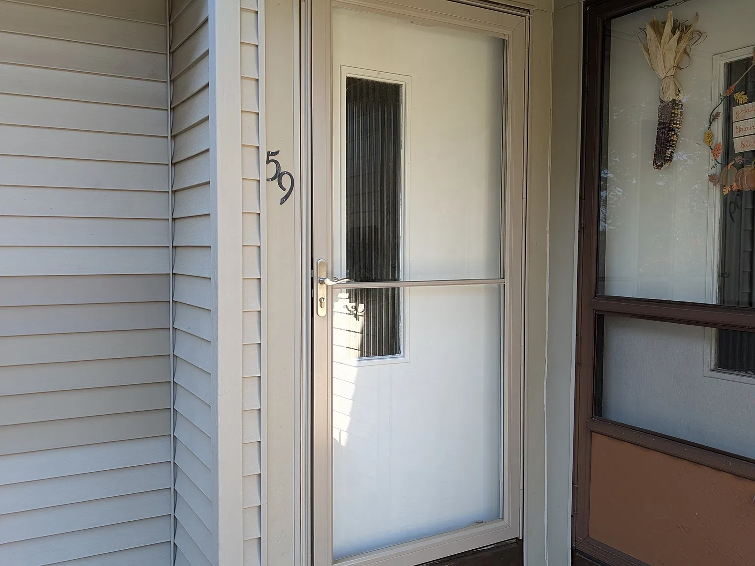 2 bed, 950 sqft, $1,875 — Photo 2