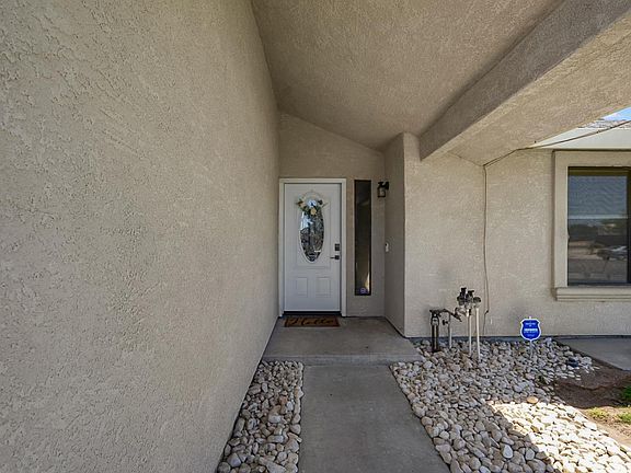 4th image of 2918 Balsam Way