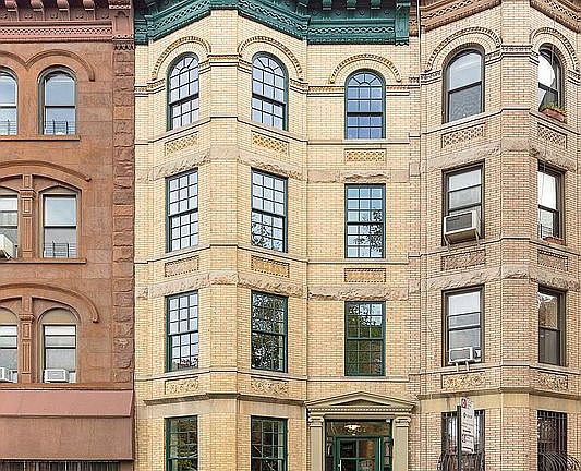 2nd image of 347 6th Ave APT 1