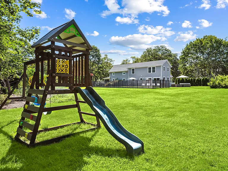 148 Montauk Hwy — Photo 28