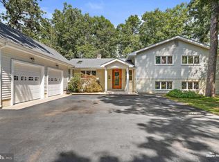 21 Pontiac Dr, Medford, NJ 08055